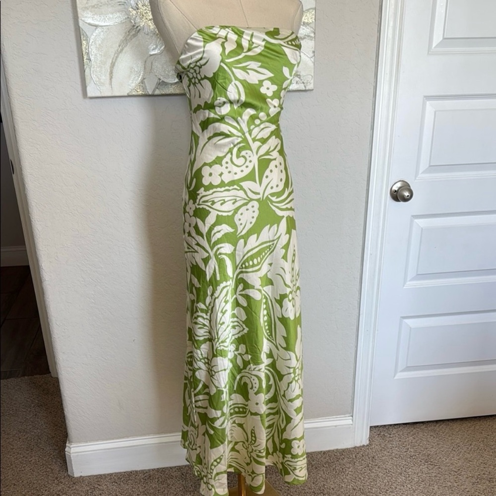 Elegant Green Floral Strapless Dress